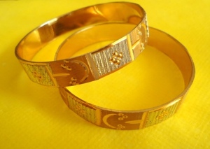 Chennai sales Buy EXCLUSIVE DESIGNER TWO TONE BANGLES  GUARANTEE OF GOLD POLISH FREE SHIPPING Online jewellery